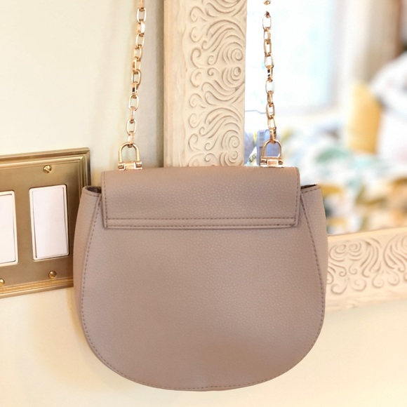 Express Light Gray & Gold Structured Crossbody Purse - Picture 7 of 9